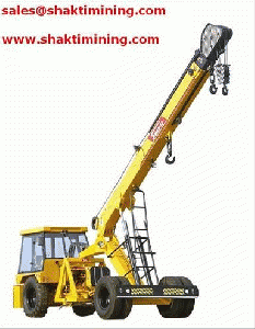 Mobile pick and carry crane